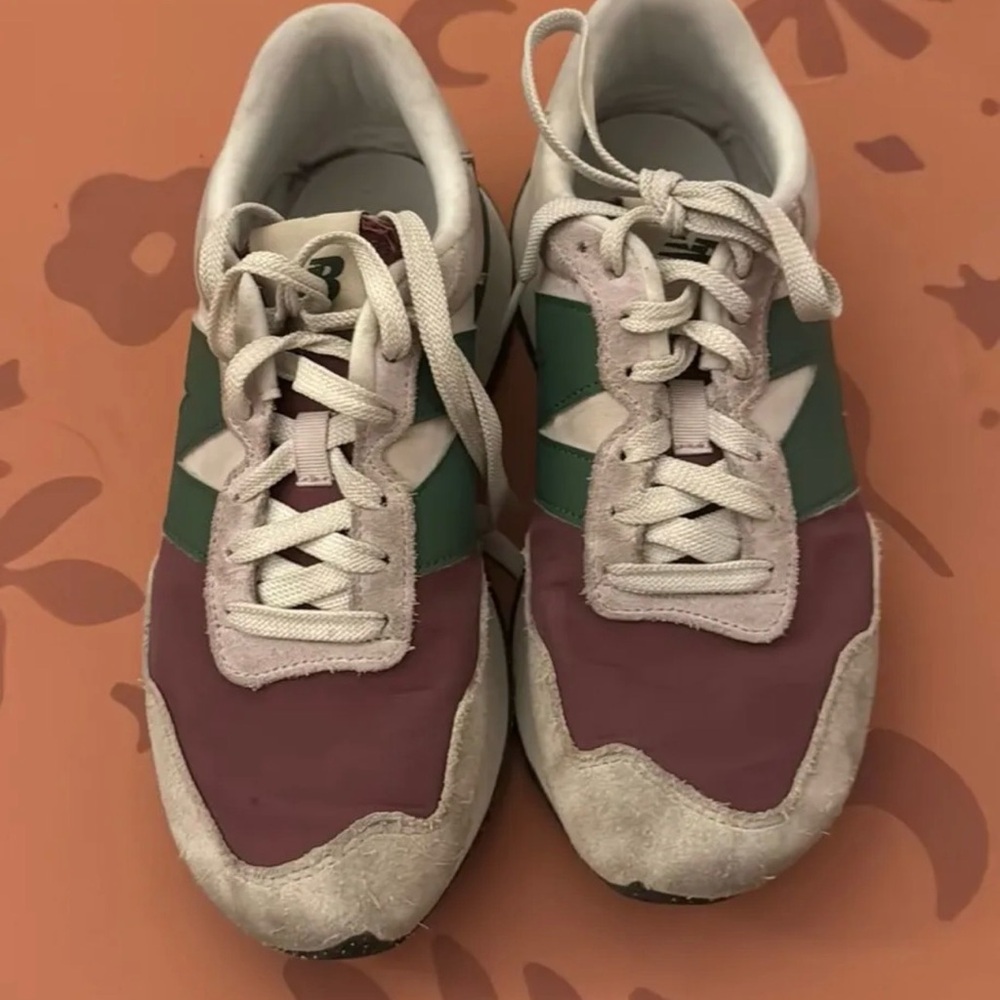 New Balance Sneakers